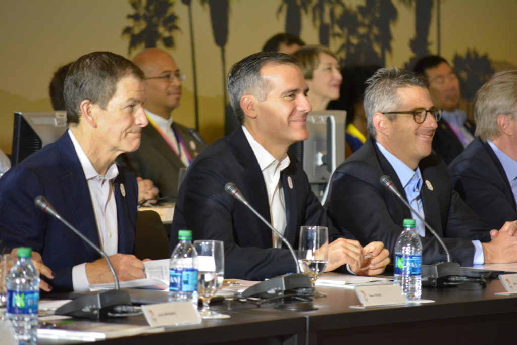  l to r, LA2024 CEO Gene Sykes, LA Mayor Eric Garrett and LA2024 Chairman Casey Wasserman