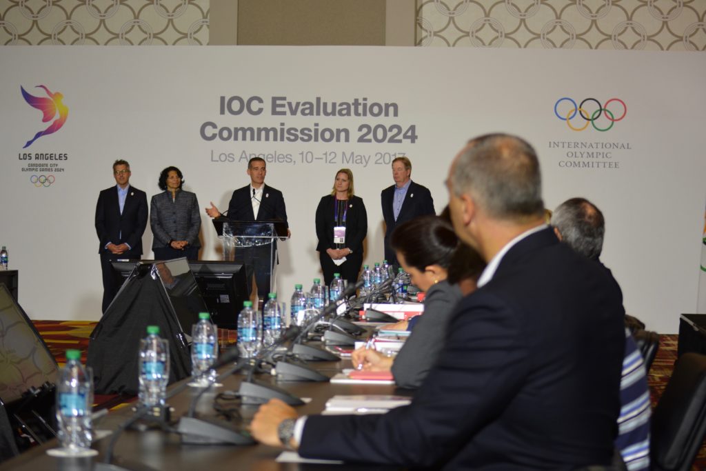 LA Mayor Eric Garrett addressing IOC Evaluation Commission