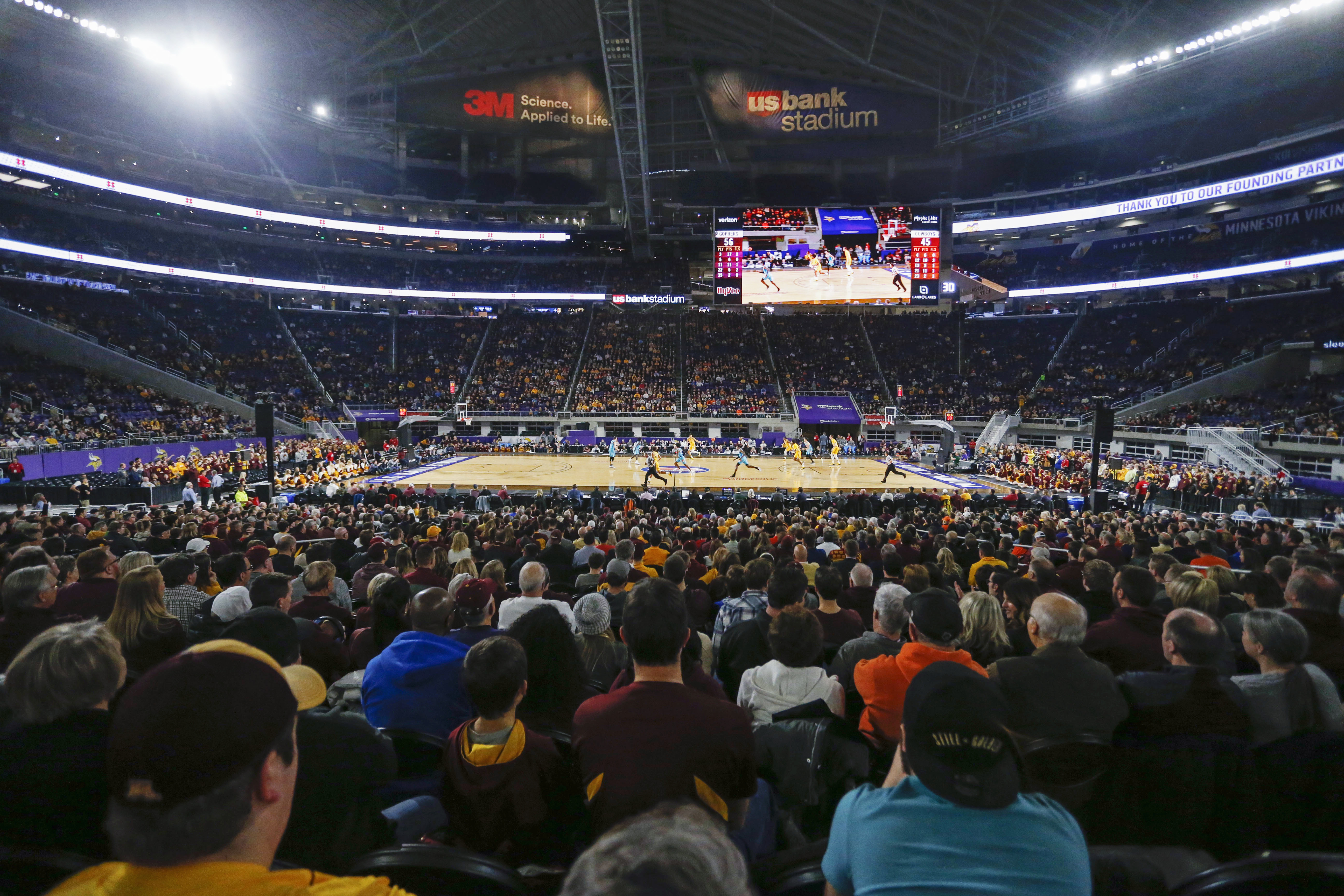 United Center atrium on track for February debut