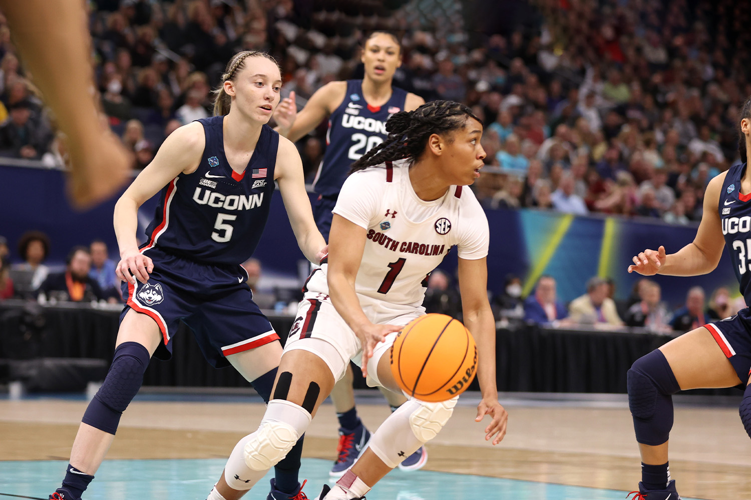 DI Women's Basketball Committee focuses on continued growth of