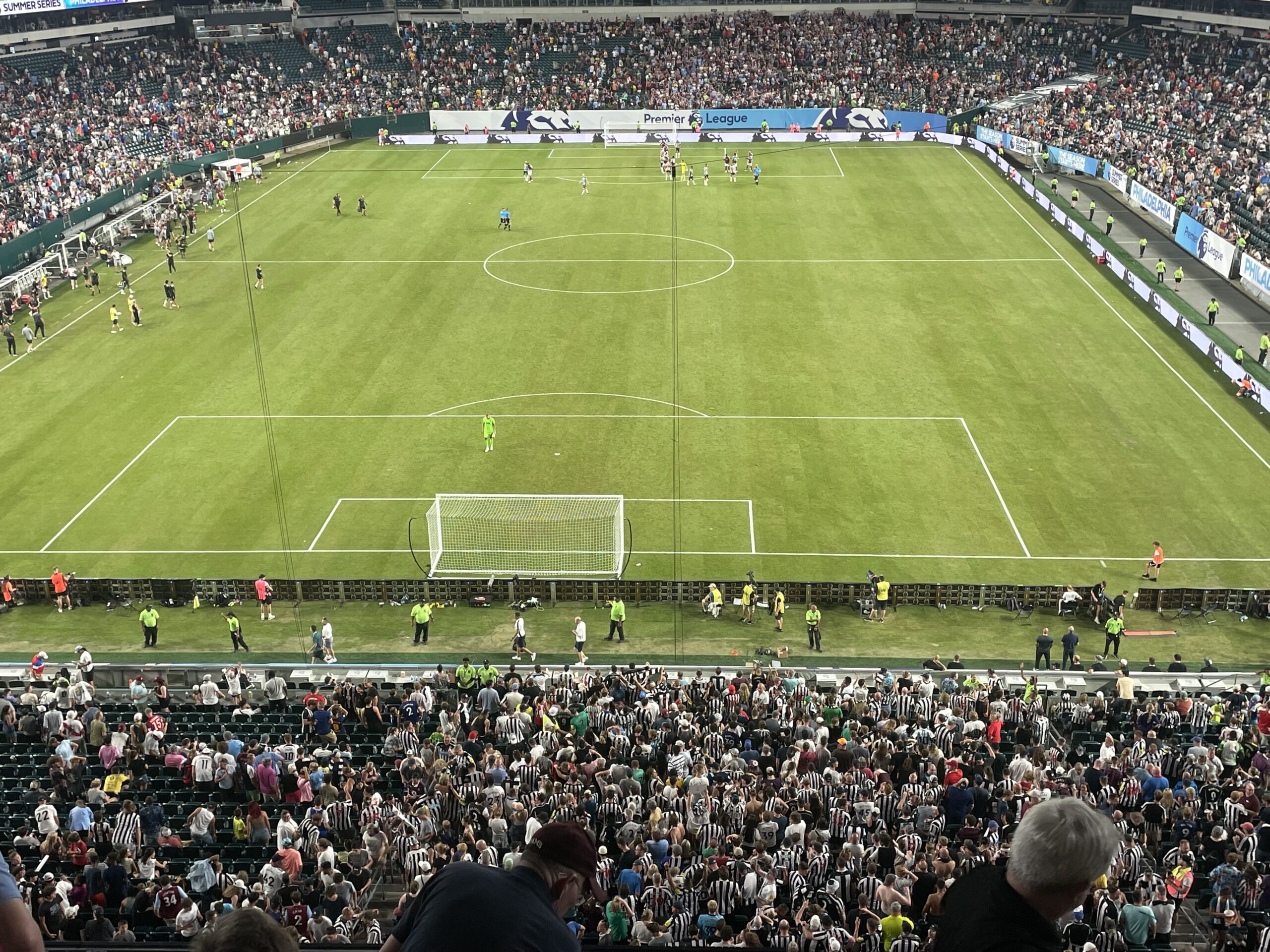 World Cup 2026: Philadelphia brand includes Lincoln Financial Field  Christian Pulisic banner