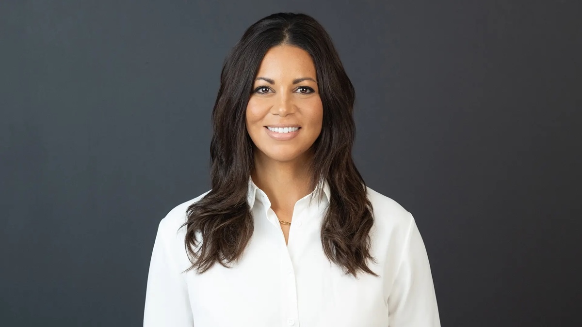 Johanna Faries